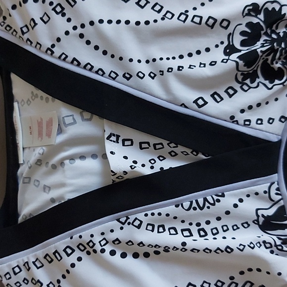 M Collection tunic top size M - Picture 6 of 6